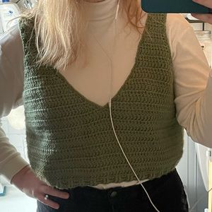 Crochet cropped tank top
